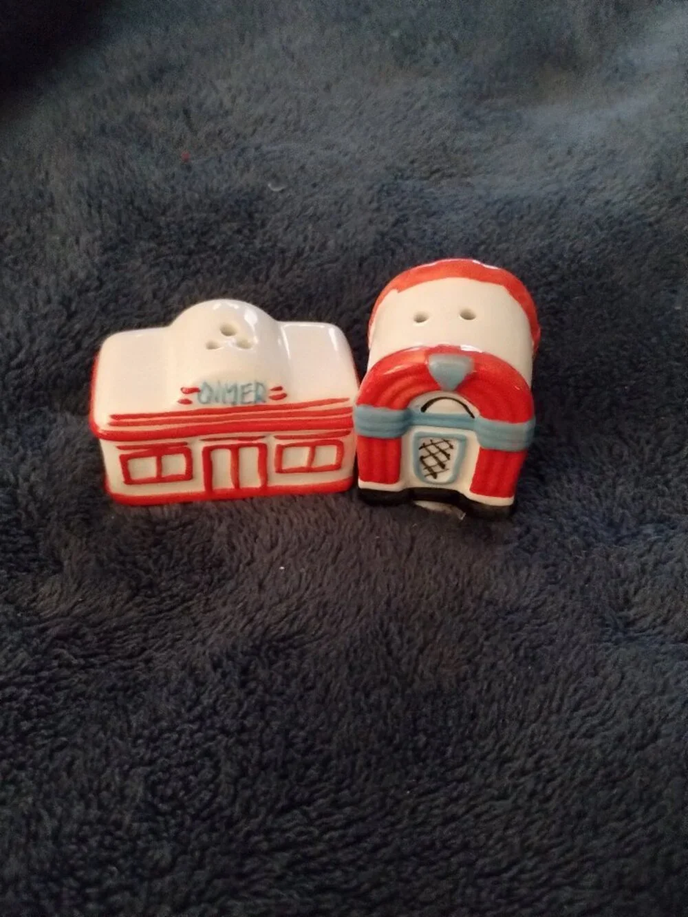 Diner & Jukebox salt & pepper shakers
